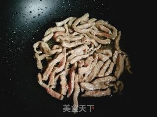Stir-fried Beef Tenderloin with Celery recipe