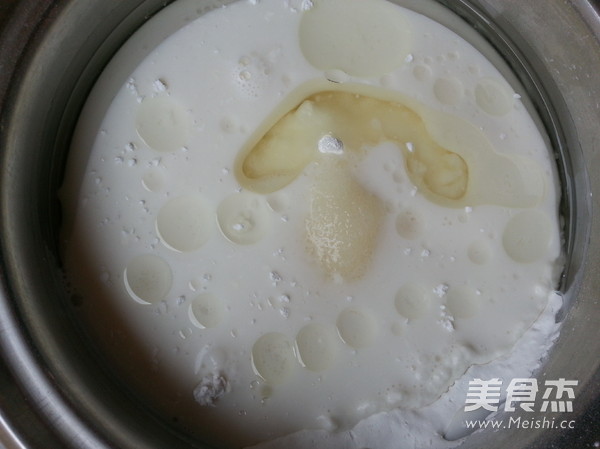 Traditional Peanut Sesame Mochi recipe