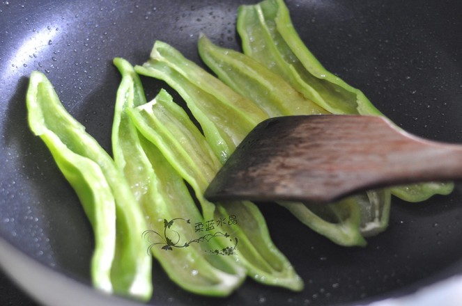 Tiger Skin Pepper recipe