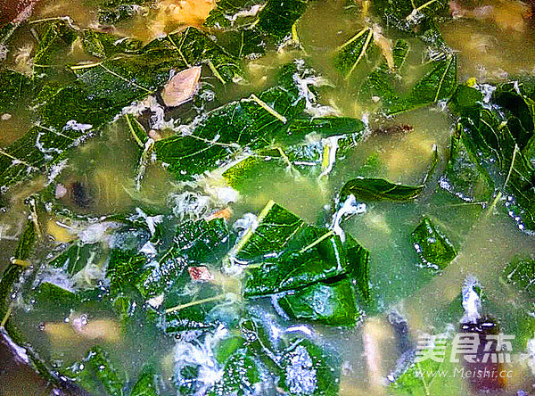 Golden and Silver Egg Mulberry Leaf Soup recipe