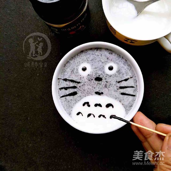 Weekend Creative Sharing [my Neighbor Totoro Yogurt Cup] recipe