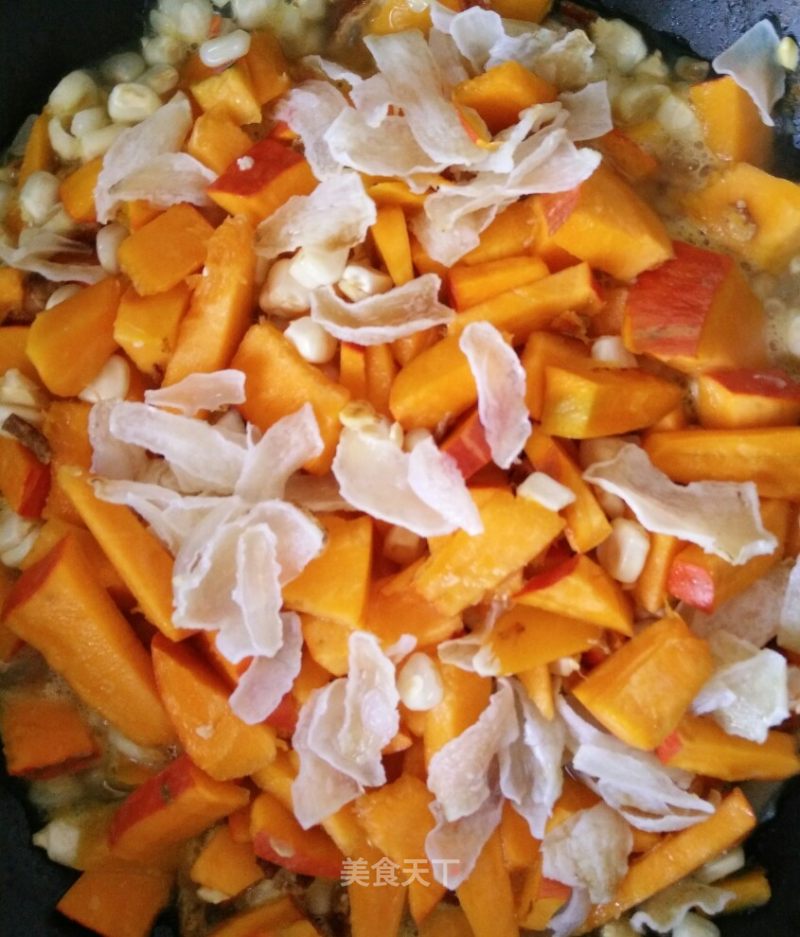(autumn) Soy Milk Rice Paste Stewed Pumpkin, Lily, Corn and Tangerine Peel recipe