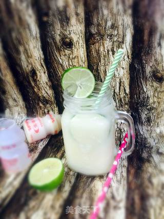 Yakult Lemonade recipe