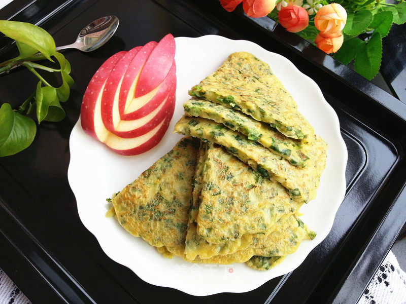 Yellow Rice Noodles, Egg and Chive Pancakes recipe