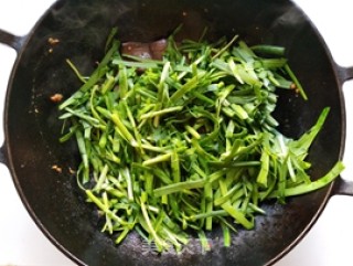 Stir-fried Duck Blood with Leek recipe