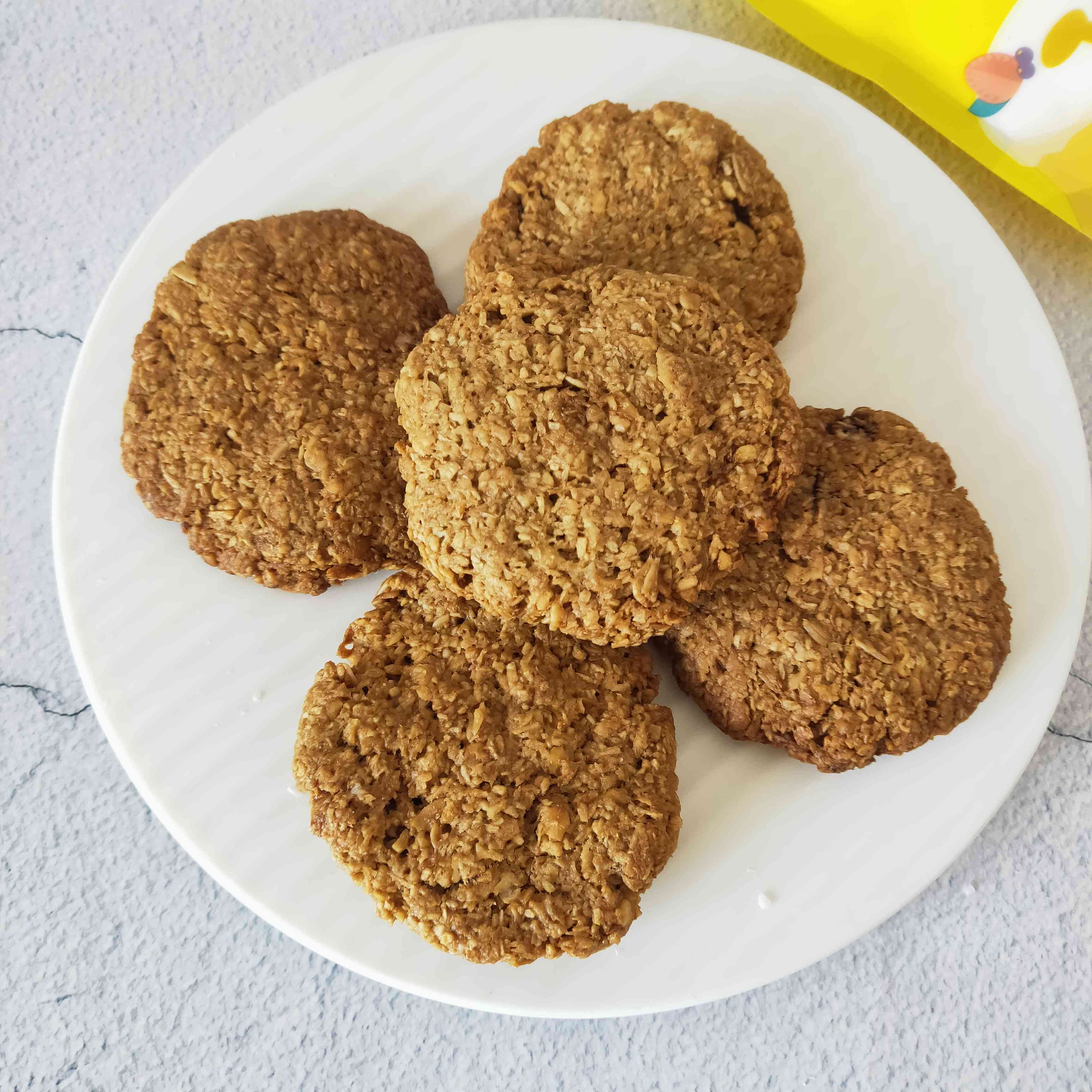 Low-fat Oatmeal Cookies recipe