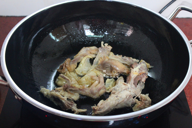 Potato Stewed Chicken Bones recipe