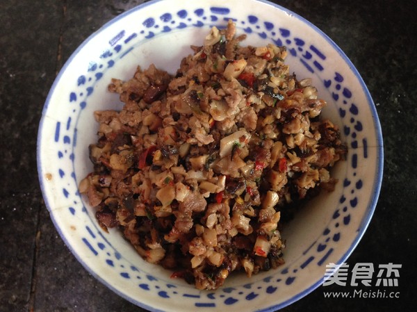 Mushroom Minced Meat Sauce recipe