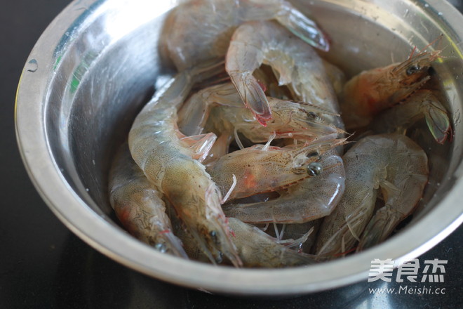 Shrimp and Vermicelli in Clay Pot recipe