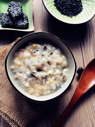 Wild Rice and Mixed Grains Porridge