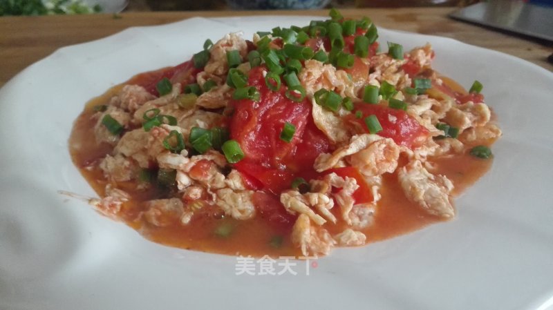 Scrambled Eggs with Tomatoes recipe