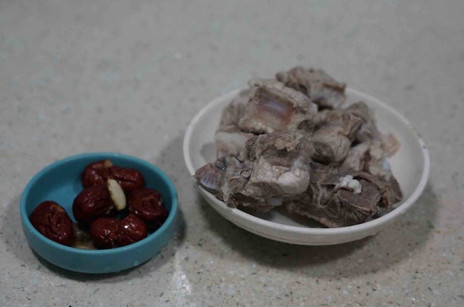 Panax Notoginseng Pork Bone Soup recipe