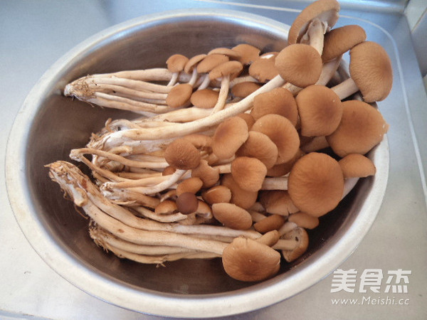 Braised Tea Tree Mushroom recipe