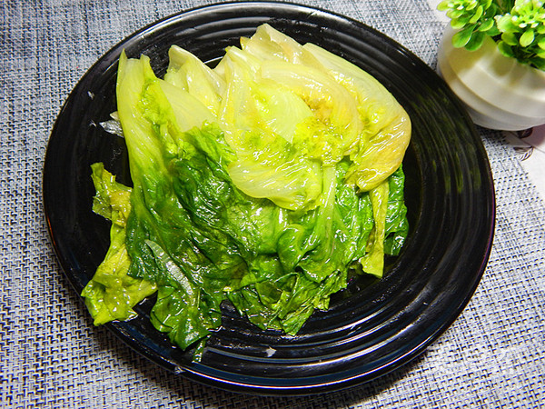 Lettuce in Soup recipe