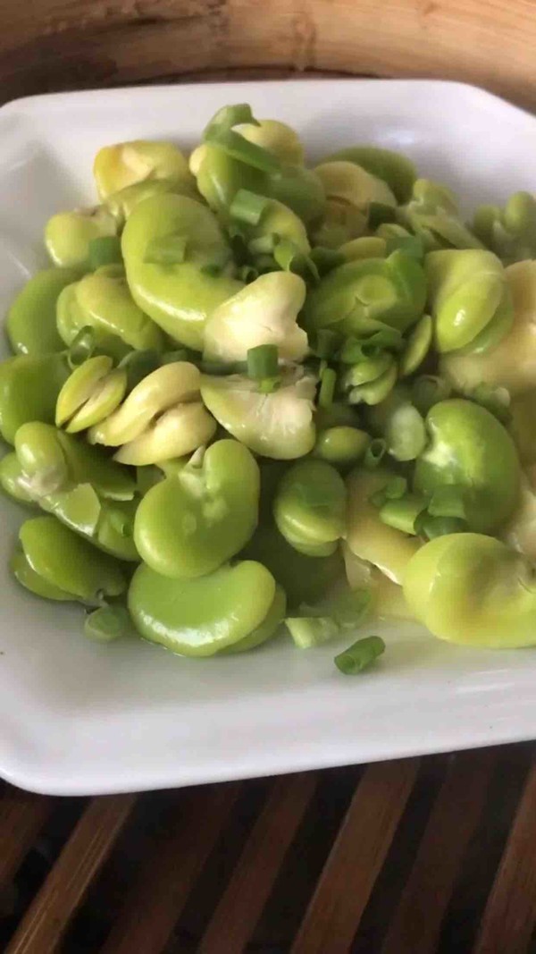 Steamed Broad Beans recipe