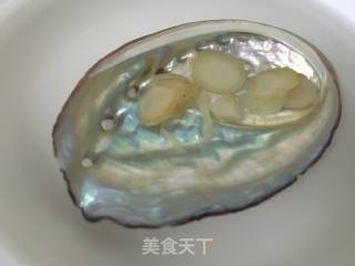 Abalone Shell Stewed Ginseng Slices recipe