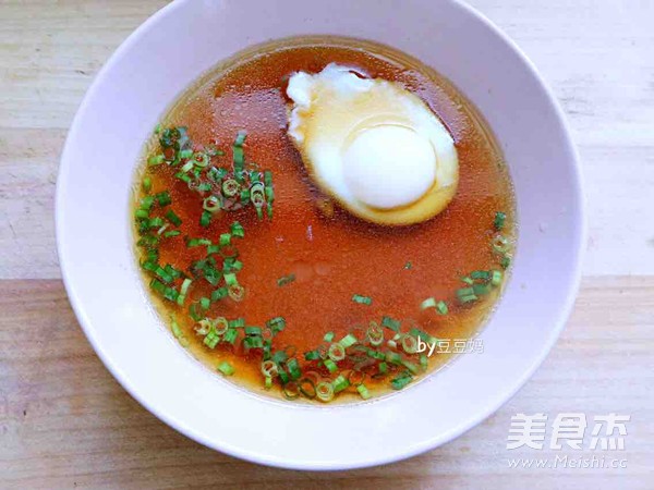 Poached Egg Yang Chun Noodles recipe