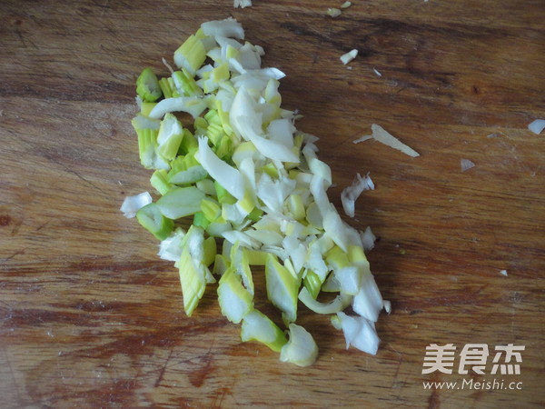 Stir-fried Pork with Black Bean Sprouts recipe