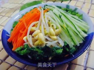 [jianjiang Noodles, Made in A Pattern] Fried Noodles with Minced Pork and Nuts recipe