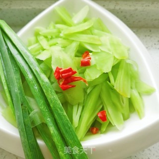 Vegetarian Fried Lettuce recipe