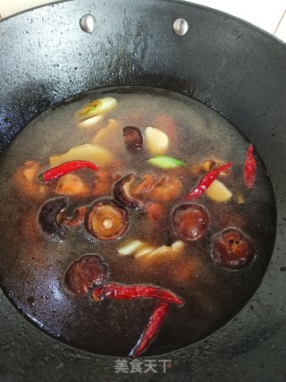 Braised Chicken Nuggets with Mushrooms recipe