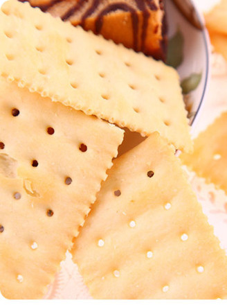 Crispy Soda Crackers