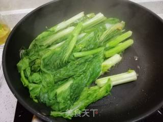 Stir-fried Cabbage Heart with Garlic recipe