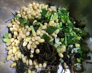 Potherb Mustard with Golden Beans recipe