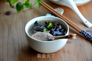 Panax Notoginseng Fungus Stewed Chicken Soup recipe