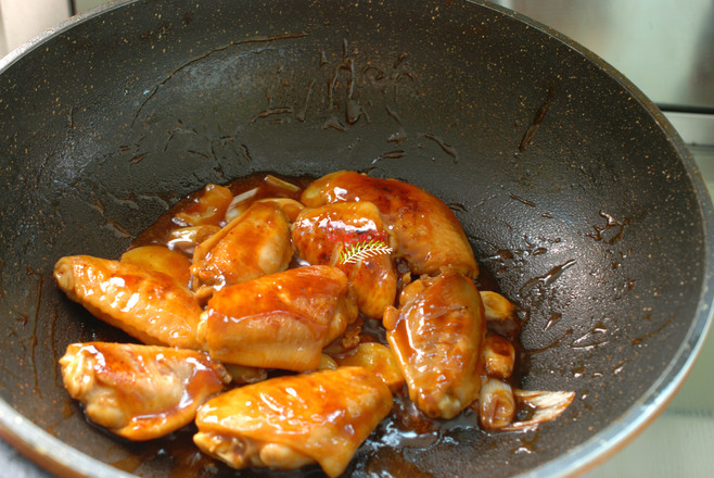 Braised Chicken Wings in Oyster Sauce recipe