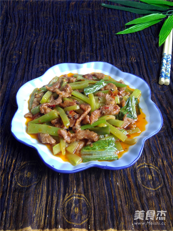 Stir-fried Pork with Green Bamboo Shoots recipe