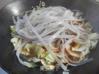 Chinese Cabbage Stewed Wide Noodles recipe