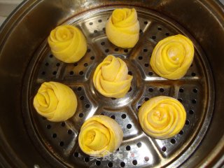 Pumpkin Rose Roll recipe