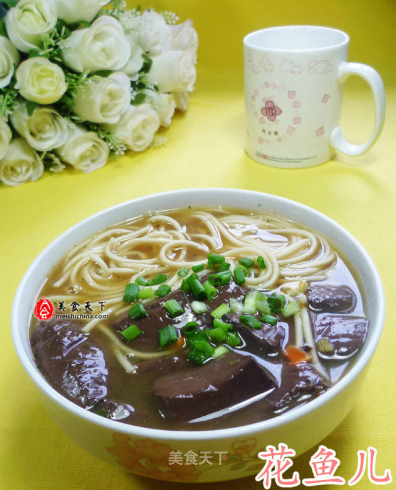 Goose Blood Hot and Sour Noodles recipe