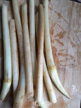 Hot and Sour Lotus Root Strips recipe