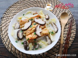 Mushroom and Cabbage Stewed Soybean Oil Skin Rolls recipe