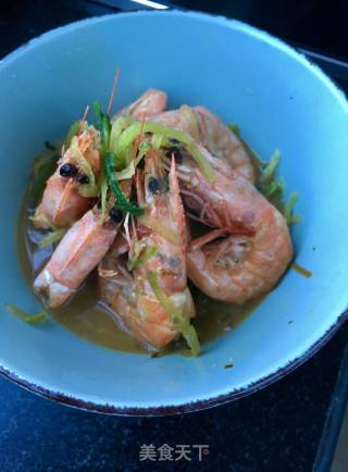 Stewed Shrimp with "radish" Shredded Carrot recipe