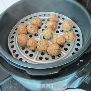 Pouring Meatballs recipe