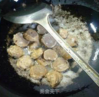 Fried Beef Tendon Balls with Garlic recipe