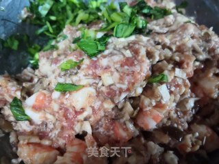 Shrimp Wonton with Tea Tree Mushroom recipe