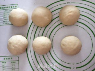 #四session Baking Contest and It's Love to Eat Festival# Scallion Ham and Pork Floss Steak Buns recipe