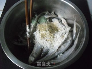 Fried Crispy Small Fish recipe