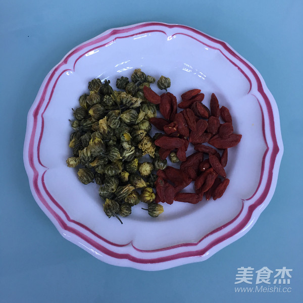 Chrysanthemum Wolfberry Tea recipe