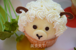 Little Sheep Cupcakes recipe