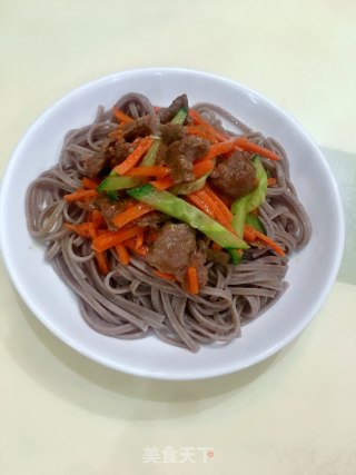 Carrot Cucumber Shredded Beef Cover Soba Noodles recipe