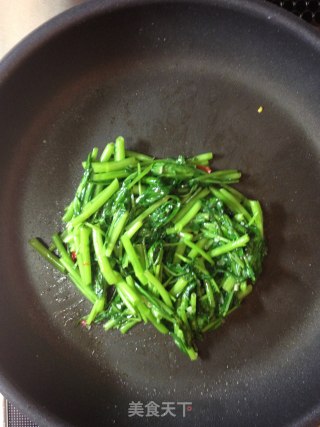 Spicy Garlic Spinach-[traditional Home-cooked Dishes] recipe