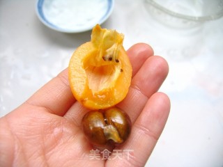 Nourishing Lungs and Relieving Cough Syrup-loquat in Syrup recipe