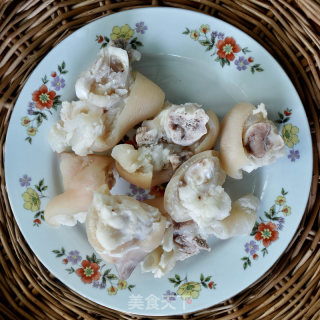 Braised Pork Trotters with Bamboo Shoots recipe