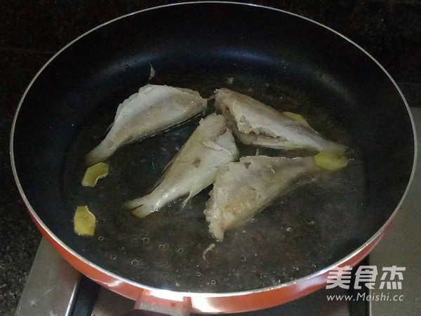 Fried and Baked Red Spur Fish recipe