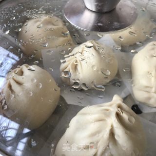 Noodles Diced Pork Bun recipe